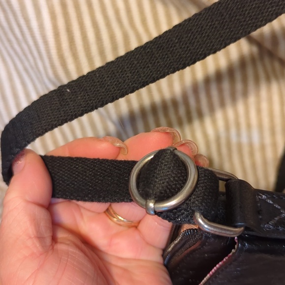 COPY - NWT: THE SAK "PAX SWING BAG" black🖤leather Xbody 😎COOL metallic details - Picture 7 of 8